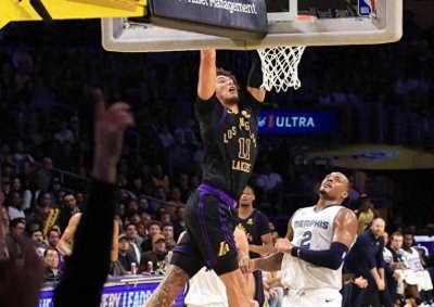 东部第一崩塌！恩比德39分，哈里伯顿33分15助攻惊艳表现震惊NBA