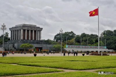 ​越南的首都为什么不是胡志明市？1954年10月11日北越政权建立