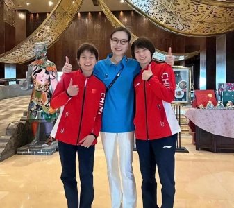 ​正式上任！吴敏霞亮相中国跳水队新岗位，郭晶晶无缘成为同事！