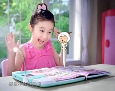 ​天呐！22岁“点读机女孩”患脑癌！录下剃发视频，刚成为研究生