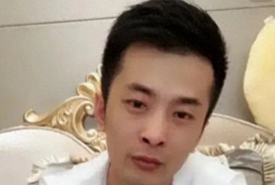 ​根据财经网信息显示，网络主播辛有志身价已达两千三百亿！