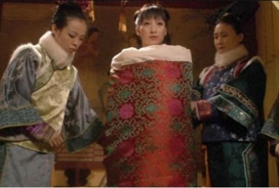 ​没有隐私可言的古代，妃子侍寝，能不能大声“叫唤”