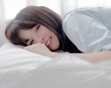 ​老婆告诉我出轨经过 我恨得想要掐死她