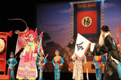 ​穆桂英：巾帼英雄的传奇一生