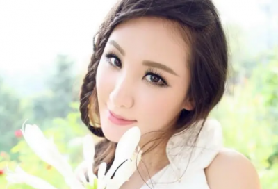 ​带中个字的网名