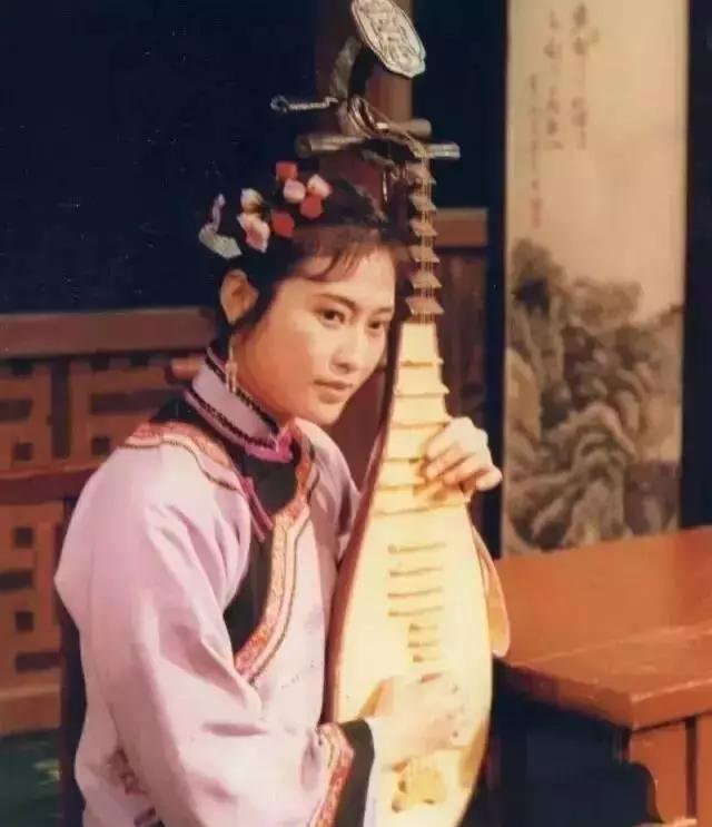 39岁拿梅花奖，凭“薛甄珠”再爆红，戏外太低调丈夫身份至今是谜