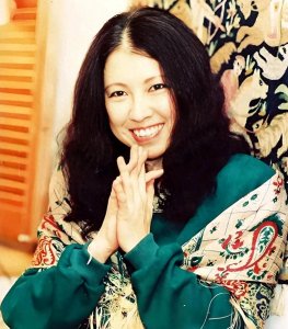 ​年仅48岁的三毛，为何选择自杀？