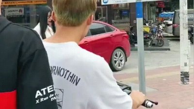 ​50张搞笑的动态图，坚持看完，保证笑掉你的“牙”