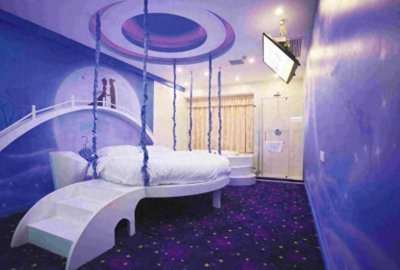 ​情侣酒店中的“水床”有何作用？为何深受大家喜欢？原来是这样