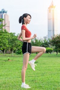 ​如何练就一双大长腿？