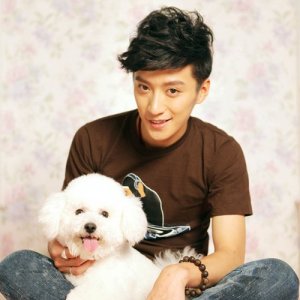 ​乔任梁，微笑外表下的抑郁之伤