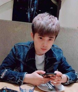 ​模仿虎牙斗鱼，雨轩转型户外，人气大涨有望成为YY户外“一哥”