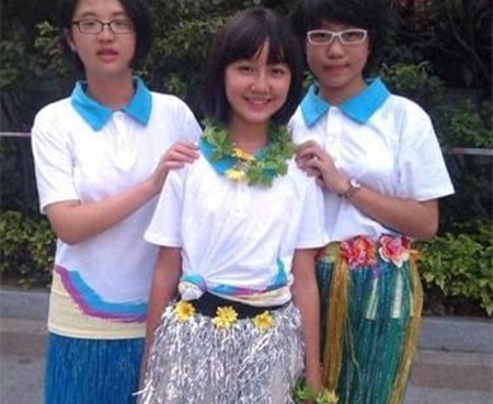 她是代言步步高点读机的小女孩,谣传高考403分,十年后长这样