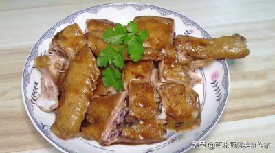 ​广东师傅传授的酱油鸡做法，原来料汁和流程同样重要，简单又好吃