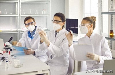 ​临床医学专业：就业前景广阔，未来医疗领域的璀璨之星