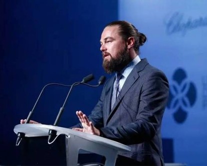 男士丸子头明明很MAN很帅，但看到最后一张还是觉得辣眼。。。