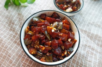 ​超好吃的腌茄子咸菜，不加一点油，简单一拌就能吃，佐餐喝粥绝配