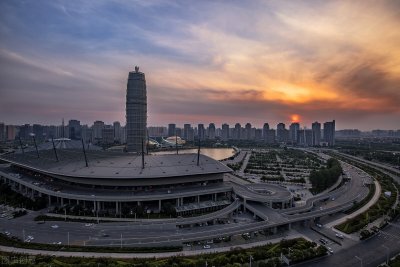 ​郑州地标大玉米流拍2次，均价3500，投资房产血本无归