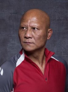 ​演了30余年的坏人 被称“坏人”专业户 娶个老婆美得让人羡慕