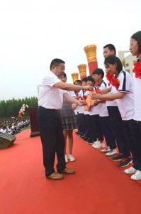 ​将三流生源送进一流高校，上蔡中学到底有哪些过人之处？