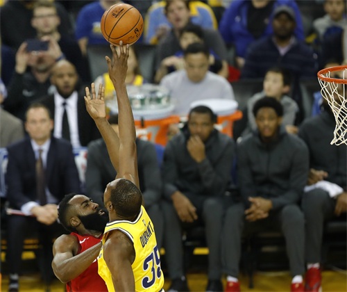 篮球——NBA：火箭胜勇士