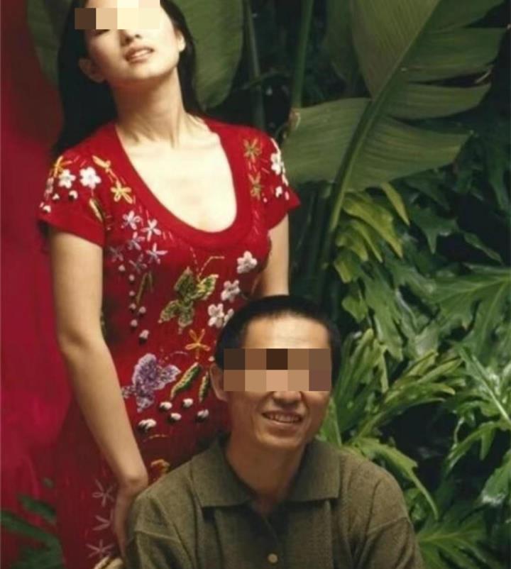张艺谋四个老婆分别是谁(张艺谋的风流史真相)-