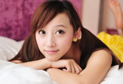 ​包含年轻拼搏的句子经典语录的词条