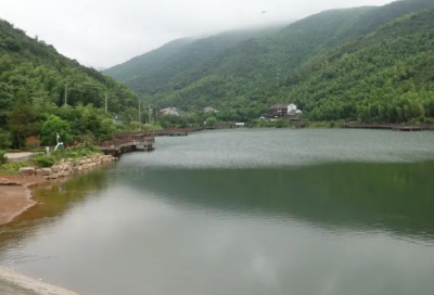 ​中秋祝福语句唯美简短（中秋节祝福语简短精辟句子）