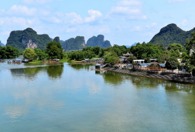 ​眉飞目舞是什么意思（眉飞色舞的意思和造句）