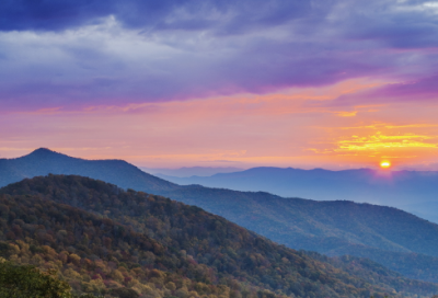 ​徐志摩介绍及代表作(徐志摩生平经历）