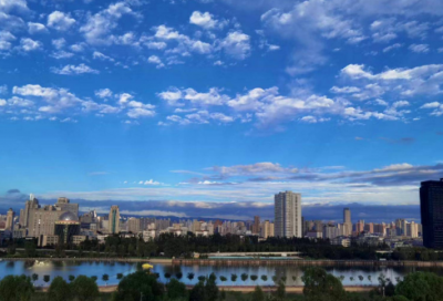 ​重峦叠嶂间的田园读后感(重峦叠嶂间的田园主旨)